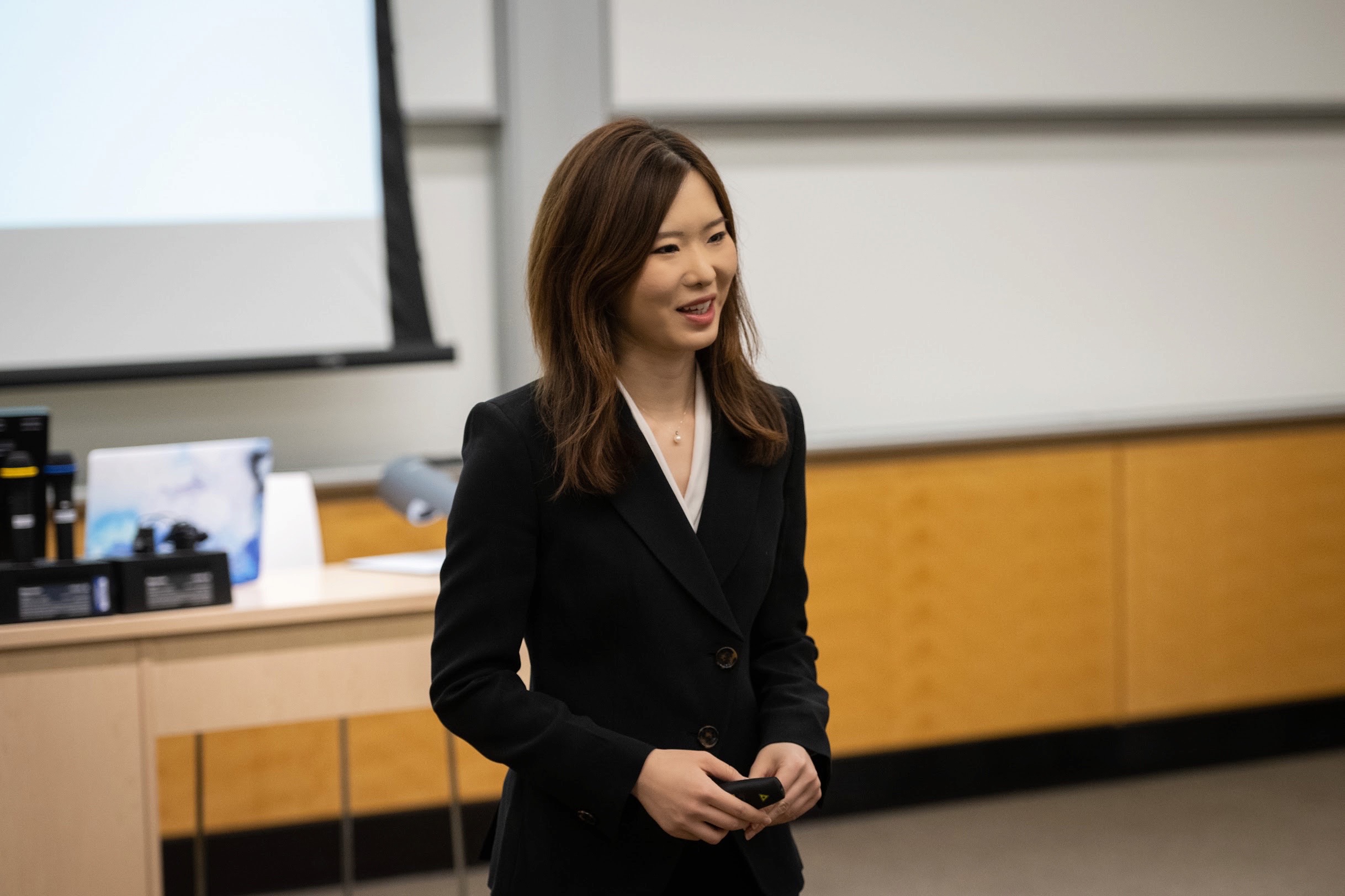 Portrait of Yiqi Li