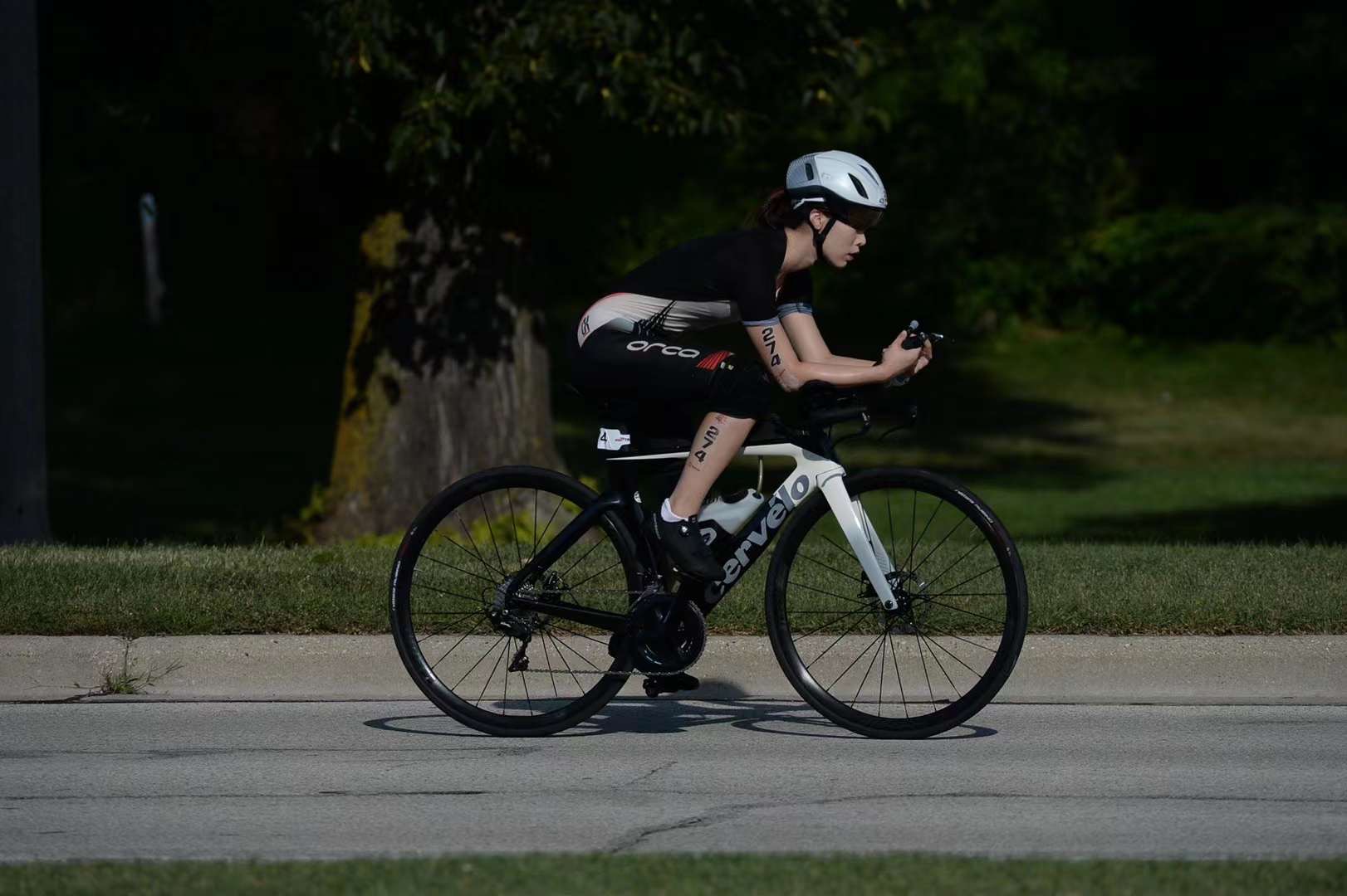 Cycling during the Chicago Olympic Triathlon